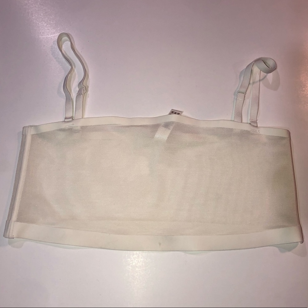 SKIMS Power Mesh Bandeau in marble - Picture 6 of 7